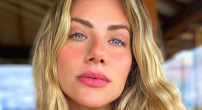 Atriz espera o primeiro filho biológico com Bruno Gagliasso