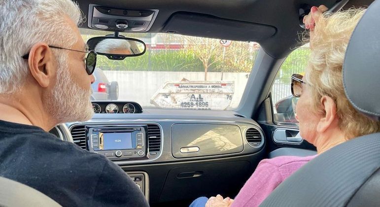 Artista ainda está abalada com a morte do marido, o ator Tarcísio Meira