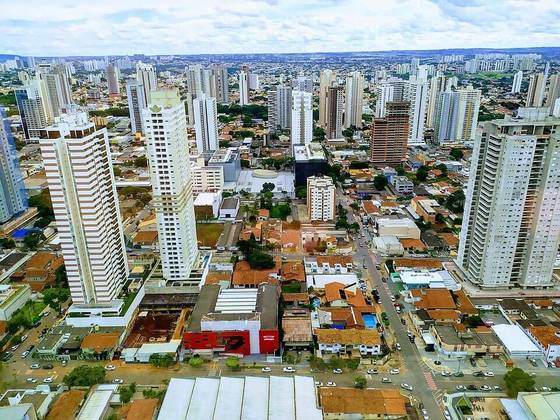 Goiânia- Quem nasce na capital do Goiás é Goianiense. A cidade, fundada em 24/10/1933, tem cerca de 1,4 milhão de habitantes.