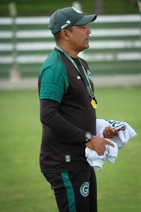 Goiás: Glauber Ramos (brasileiro - 47 anos - no clube desde novembro de 2021 / tempo de contrato não revelado)