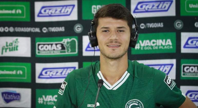 GOIÁS -  O clube possui a própria fornecedora de material esportivo, a Green