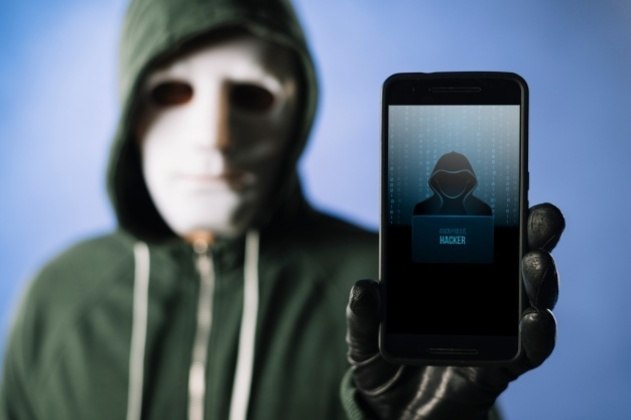 Como medida preventiva para esse caso, Rolse aconselha que as pessoas sempre fiquem atentas aos dados do destinatário antes de fazer uma transferência bancária e desconfiar de promoções exorbitantes ou que ofereçam formas fáceis de ganhar dinheiro
