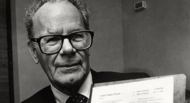  Gould depois de vencer sua longa batalha judicial pelos direitos sobre o laser 