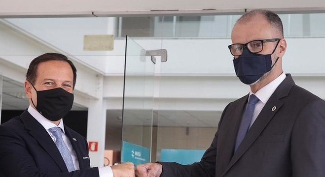 Governador João Doria e o presidente da Anvisa, Antônio Barra Torres
