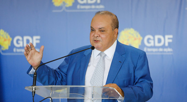 Governador Ibaneis Rocha retorna ao cargo após 64 dias afastado