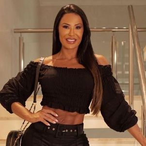 Gracyanne Barbosa  fará sua estreia no cinema