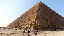 Plataforma permite visita à Grande Pirâmide de Gizé, única Maravilha do Mundo Antigo ainda de pé