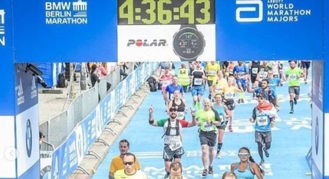 gravida maratona correu