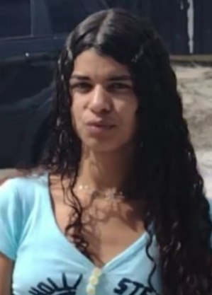 Polícia investiga ameaça e relacionamentos da jovem