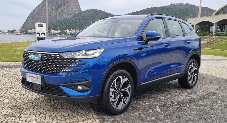 Modelo PHEV tem 393cv e combina motor 1.5 com dois motores elétricos