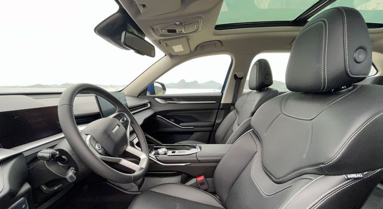 Interior do HAVAL H6 já está definido e terá apenas bancos e revestimentos na cor preta