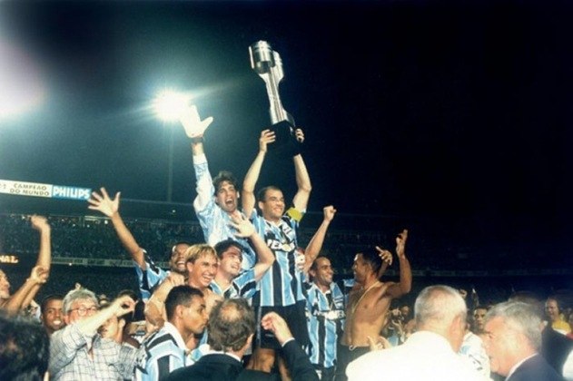 Grêmio - 8 títulos: dois Campeonatos Brasileiros, cinco Copas do Brasil e uma Supercopa do Brasil