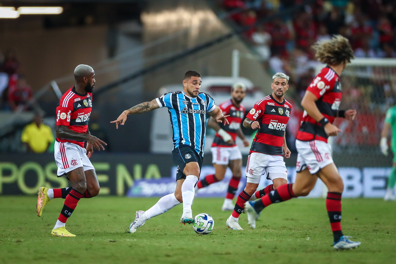 Wesley vira pauta no Grêmio