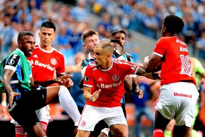 🇧🇼🇦🇹 Internacional e Grêmio se enfrentam nesta quarta-feira