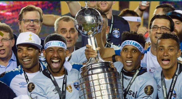 Grêmio (três títulos): 1983, 1995 e 2017 (foto)