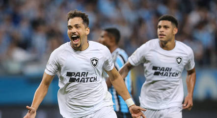 O Botafogo venceu o Grêmio por 2 a 0 neste domingo (9)