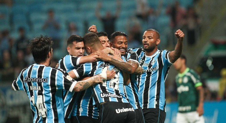 O Grêmio foi dominado pelo Palmeiras. Mas marcou seu gol no início do jogo. E venceu a importante partida