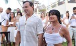 No dia 30 de setembro, os dois fizeram uma festa e uma nova cerimônia para celebrar os dois anos de casamento. O evento aconteceu na praia, em um hotel da cidade de Salinas, no Pará. A cantora mostrou alguns momentos da comemoração por meio dos stories do Instagram. Ela e Esdras fizeram uma apresentação em que cantaram Conga, Conga, Conga, um clássico da carreira de Gretchen. Durante o show, a artista arrasou também na coreografia, enquanto Esdras mostrou todo o talento no saxofone 