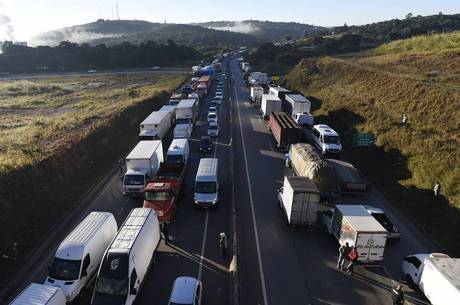 Greve dos caminhoneiros parou o país em 2018