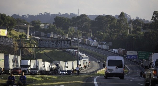 Entidades De Caminhoneiros Negam Boatos Sobre Nova Paralisacao Noticias R7 Brasil