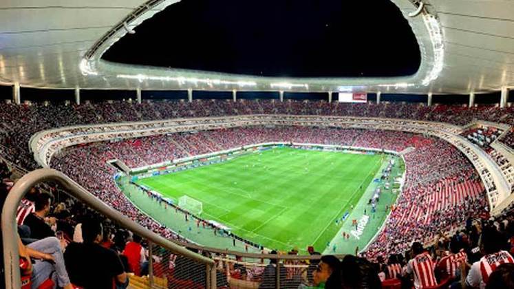 Guadalajara - Akron - Localizado em Jalisco, no México, o estádio é a casa do Chivas Guadalajara, foi inaugurado em 2010, e tem capacidade para mais de 46 mil pessoas.