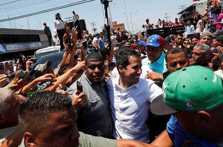 Guaidó também cogita processar diplomata