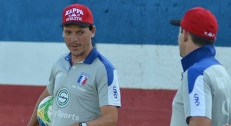 Guaratinguetá (2014) - Em uma parceria do Audax com o clube, Diniz teve uma rápida passagem pela equipe paulista na disputa da Série C. No grupo B, o time terminou em quinto, a um ponto do Macaé, e deixou a competição com 18 jogos, seis vitórias, sete empates e cinco derrotas no comando do Tricolor do Vale.