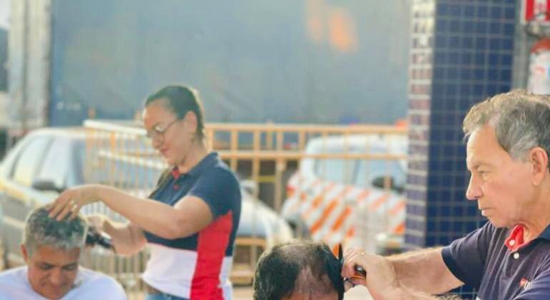 Projeto Guardiões da Estrada oferece serviço de corte de cabelo a caminhoneiros