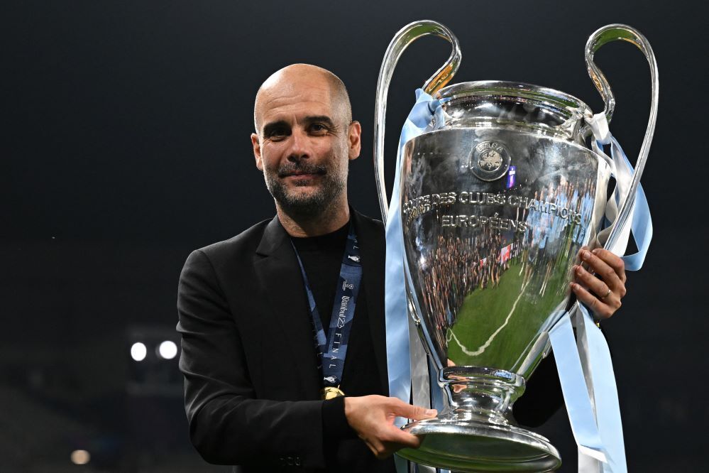 A História do Futebol e outros Esportes - Nasce em Santpedor Espanha, Josep  Guardiola Sala (Pep Guardiola), ex-jogador de futebol, que atuava como  volante, atualmente treinador do Manchester City. Chegou ao Barcelona