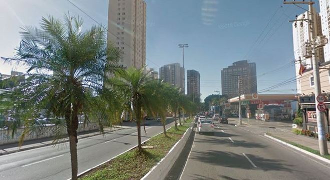 Atropelamento deixa uma pessoa morta e outra ferida na avenida Tiradentes