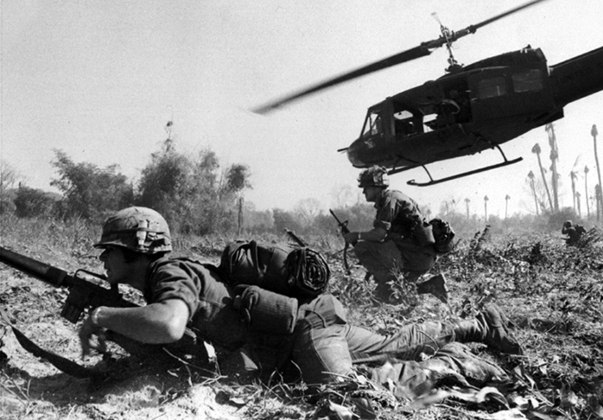 Guerra do Vietnã (março de 1965 a março de 1973) - 8 anos 