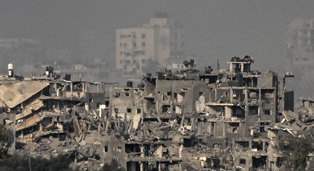 Brasileiros devem deixar Faixa de Gaza 'em breve'

