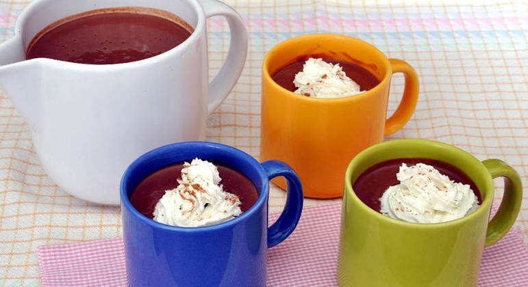 Como fazer o chocolate quente cremoso perfeito - Vimarsana News