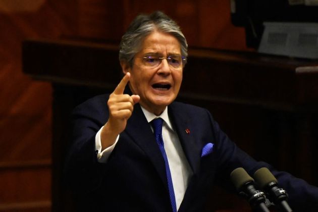 O presidente do Equador, Guillermo Lasso, decretou na quarta-feira (17) a dissolução do Congresso por 
