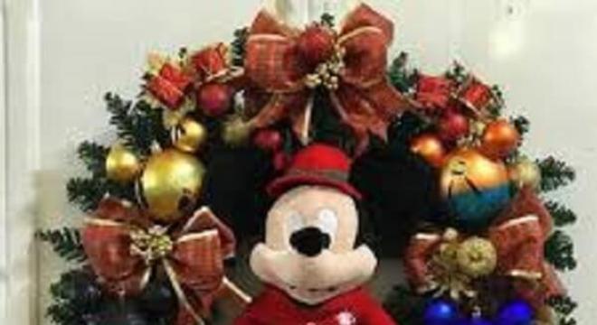 Guirlanda para Natal feita com o personagem Mickey