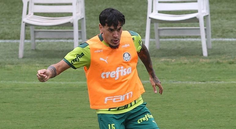 Gustavo Gómez participa de treino visando o São Paulo,  pela final do Paulistão 2022