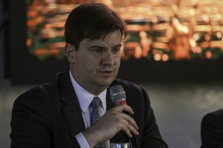 Gustavo Canuto é servidor do Planejamento