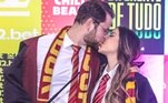 Assim como Eliezer, Gustavo Marsengo e Laís Caldas se inspiraram na franquia Harry Potter. E, claro, rolou beijão entre eles também