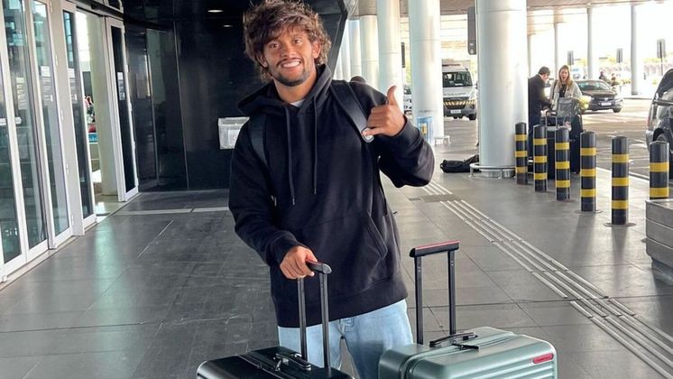 A carreira de Gustavo Scarpa na Europa não foi como se esperava. O jogador saiu como ídolo do Palmeiras, mas chegou ao Nottingham Forest, da Inglaterra, e acabou sendo deixado no banco de reservas. Atualmente no Olympiacos, da Grécia, o meia recebeu sondagens do Palmeiras, do Atlético-MG e do Flamengo. • Clique aqui e receba as notícias do R7 Esportes no seu WhatsappVeja outros jogadores que podem voltar para o Brasil, assim como Scarpa: