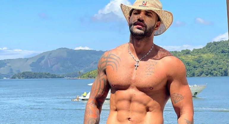 Cantor sertanejo recebeu uma série de elogios nas redes sociais 