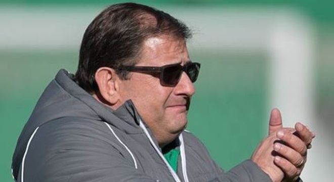 Guto Ferreira