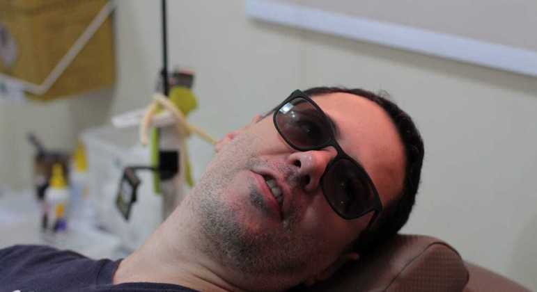 Há mais de cinco anos, Leonardo de Lopes, de 45 anos, é doador de sangue (Foto Luciano Muta)