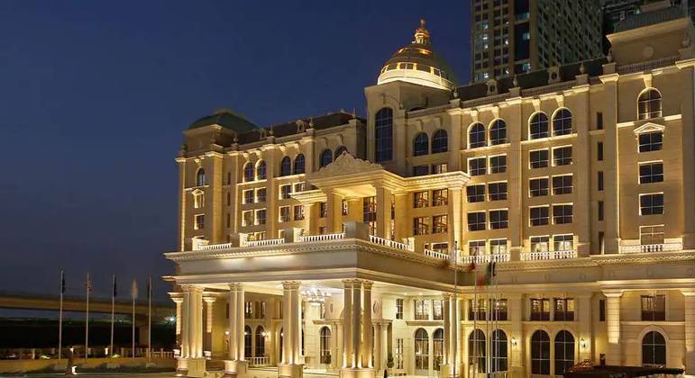 Hotel Habtoor Palace Dubai hospeda comitiva de Bolsonaro na cidade