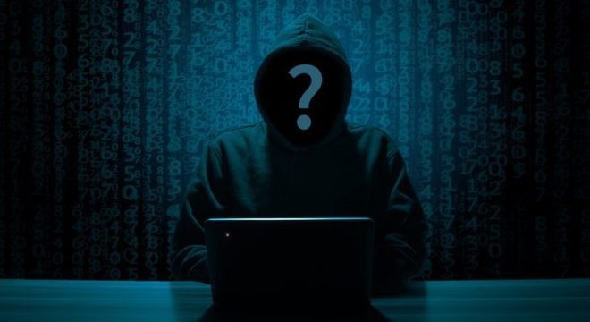 Hackers extorquem Tether e exigem pagamento em BTC (Imagem: B_A/Pixabay)