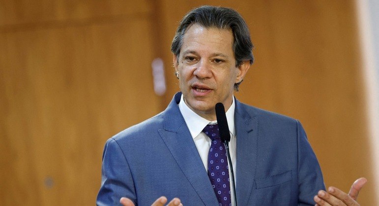 Ministro Fernando Haddad vai dialogar desoneração da folha com 17 setores econômicos
