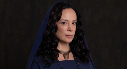 Vannessa Gerbelli elogia os figurinos de 'Reis'