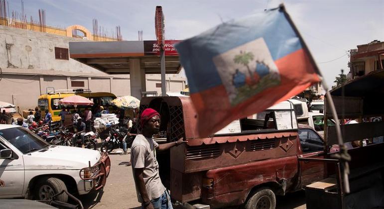 Colômbia enviará missão ao Haiti após prisão de ex-militares - Vimarsana News