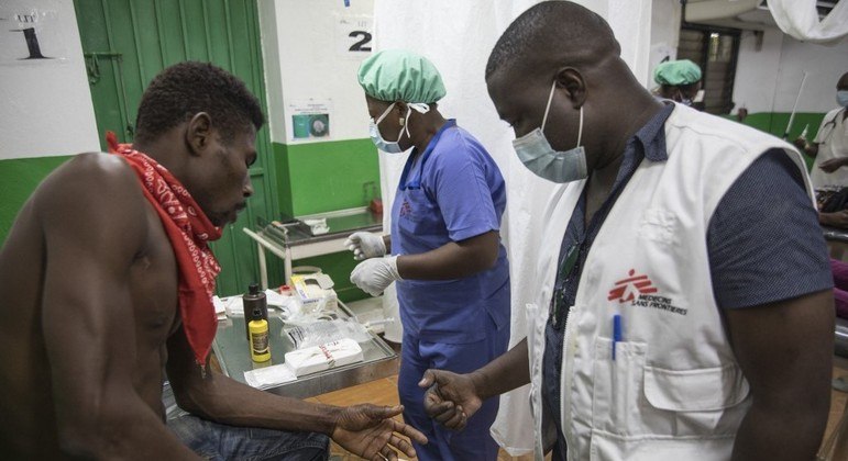 Violência faz Médico Sem Fronteiras se retirar de bairro no Haiti ...