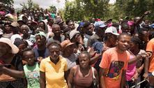 Distribuição de comida no Haiti é marcada por tumulto