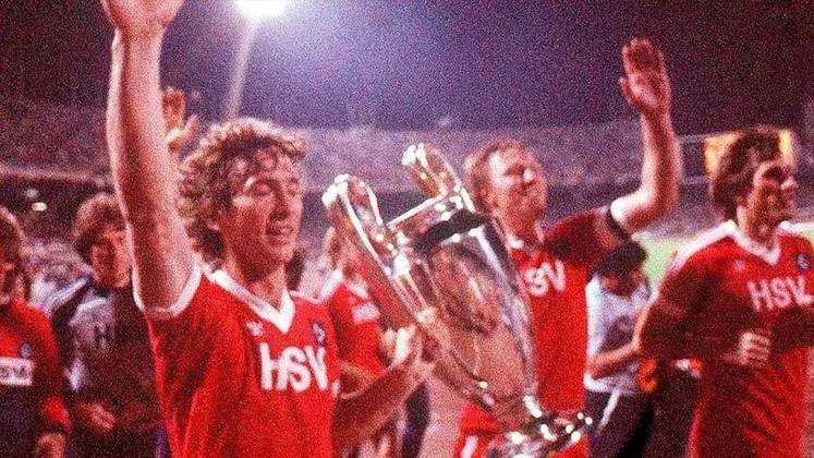 Hamburgo (40 anos) - O time alemão foi o campeão uma vez, e aconteceu na edição de 1982/1983.